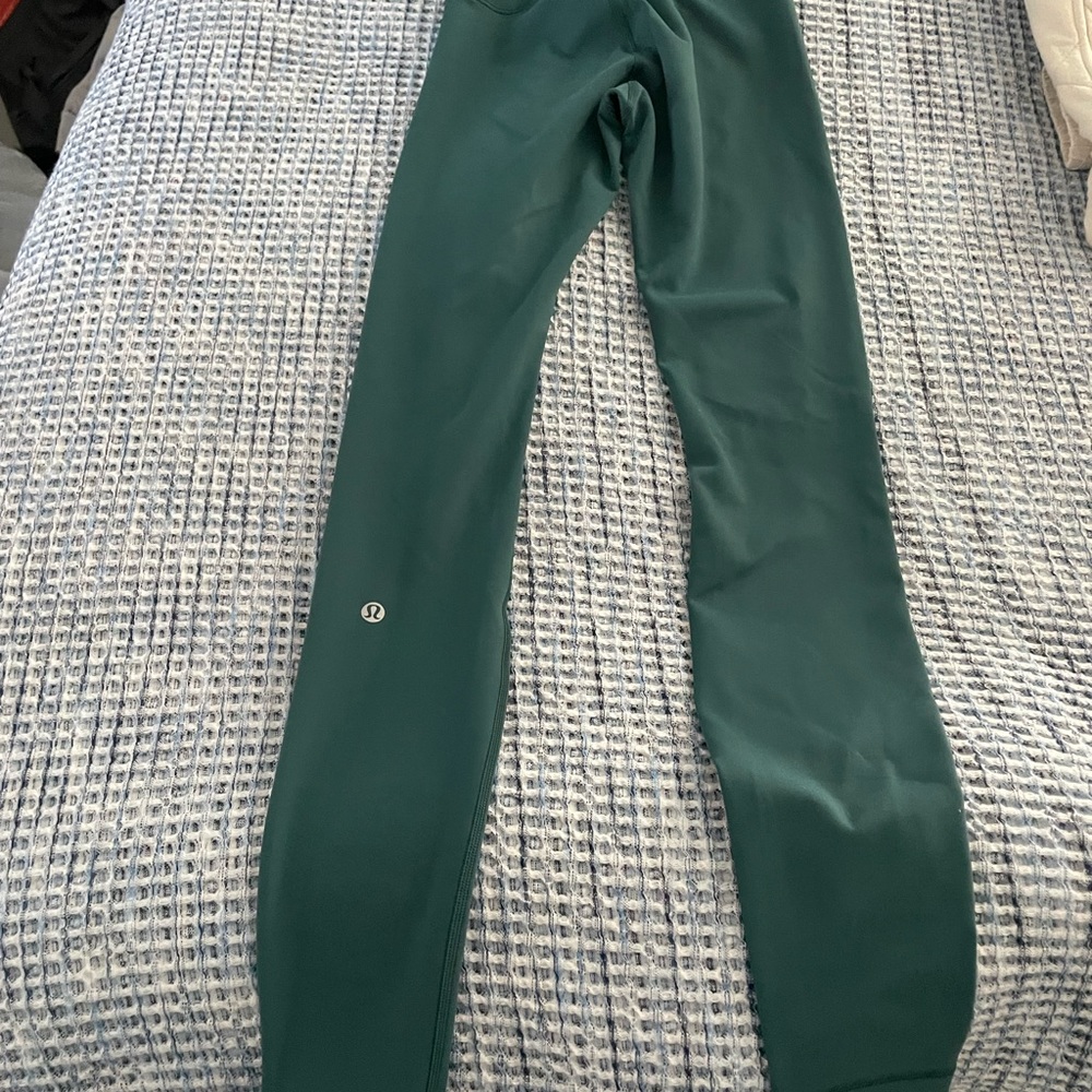 Lululemon limited edition high rise winder under leggings 28” size 2 brand new